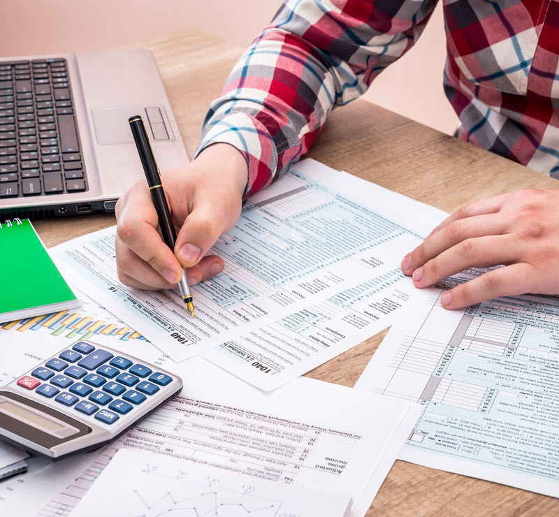 Minimising commercial risk